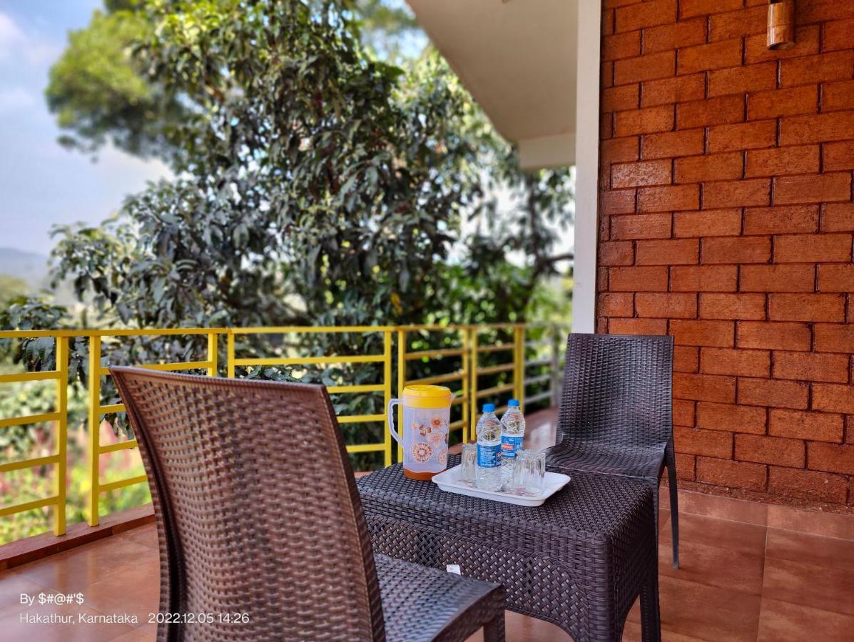 Pool Side Villa'S Of Coorg Madikeri Kültér fotó