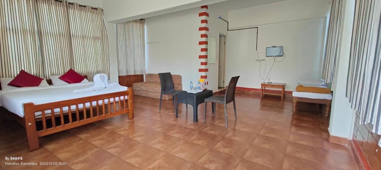 Pool Side Villa'S Of Coorg Madikeri Kültér fotó