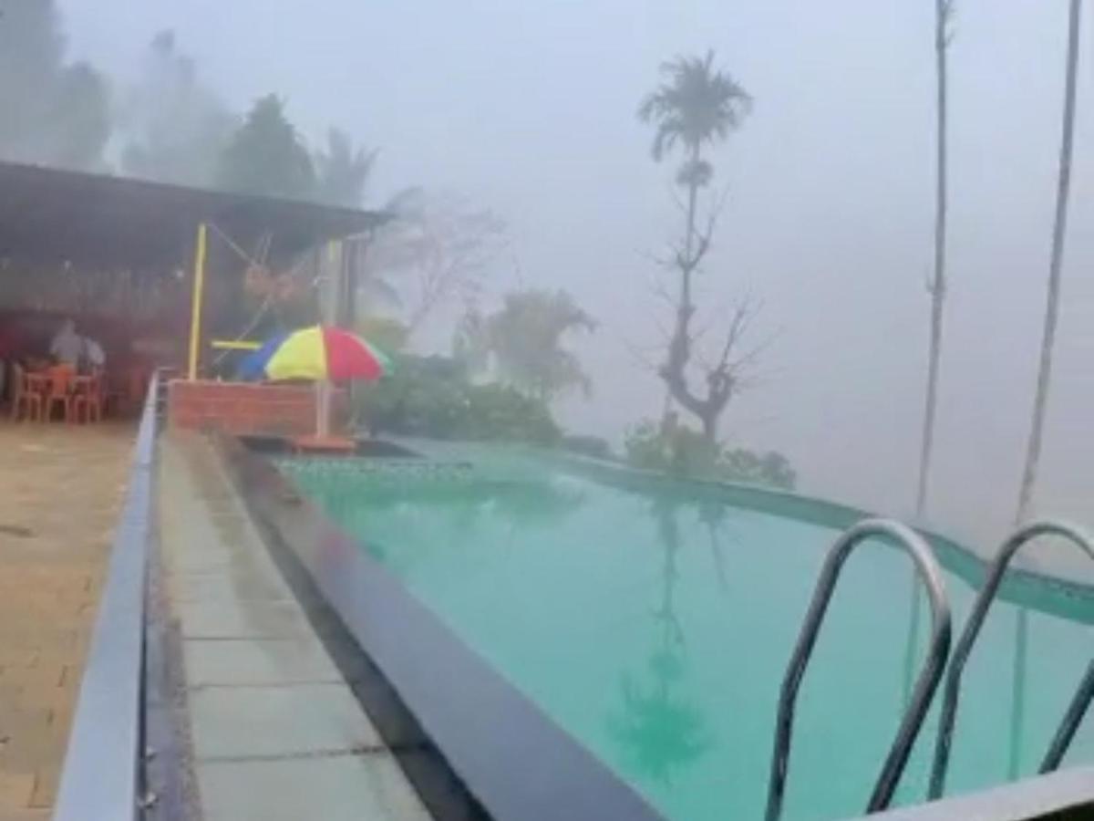 Pool Side Villa'S Of Coorg Madikeri Kültér fotó